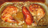 Kuřecí stehýnka pečená na slanině