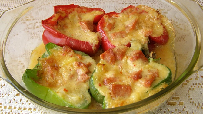 Zapečené papriky plněné tvarůžky, Zapečené papriky plněné tvarůžky