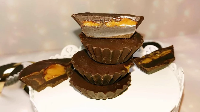 Čokoládové košíčky se sušenkovou pomazánkou Lotus