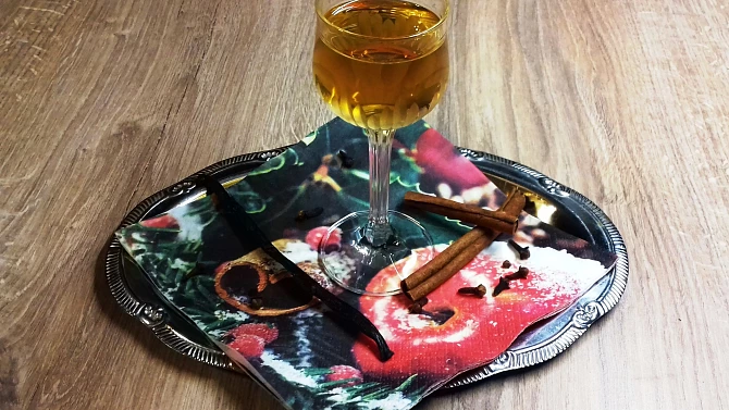 Domácí becherovka
