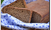 Kominíček (žitný celozrnný chleba)