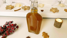 Vánoční perníčkový sirup do kávy