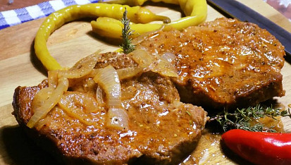 Pečená krkovice marinovaná v pomerančové marinádě s chilli