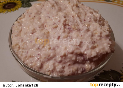 Tvarohová pomazánka s ředkvičkami - pro nejmenší