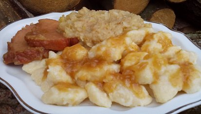 Hop do vody - přílohové noky