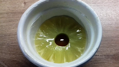 Karamelové muffinky s ananasem
