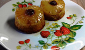 Karamelové muffinky s ananasem