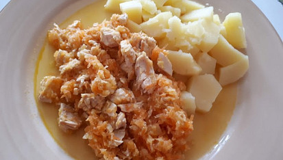 Slepice na zelenině
