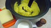 Bramborová kaše s vejcem nejen pro děti