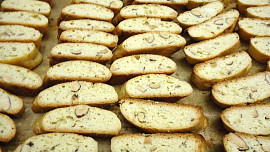 Italské mandlové sušenky - Cantuccini