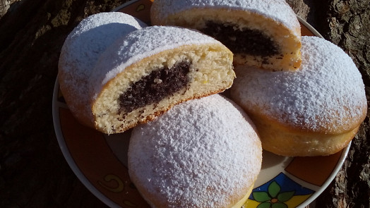 Pečené masopustní koblihy