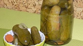 Rychle naložené okurky