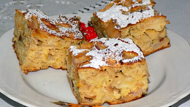 Rychlý jablečný koláč