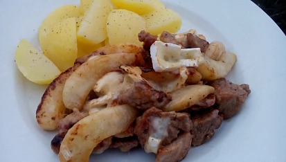Vepřové s hruškou a Hermelínem