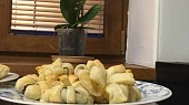 Kolečka z listového těsta s nutellou