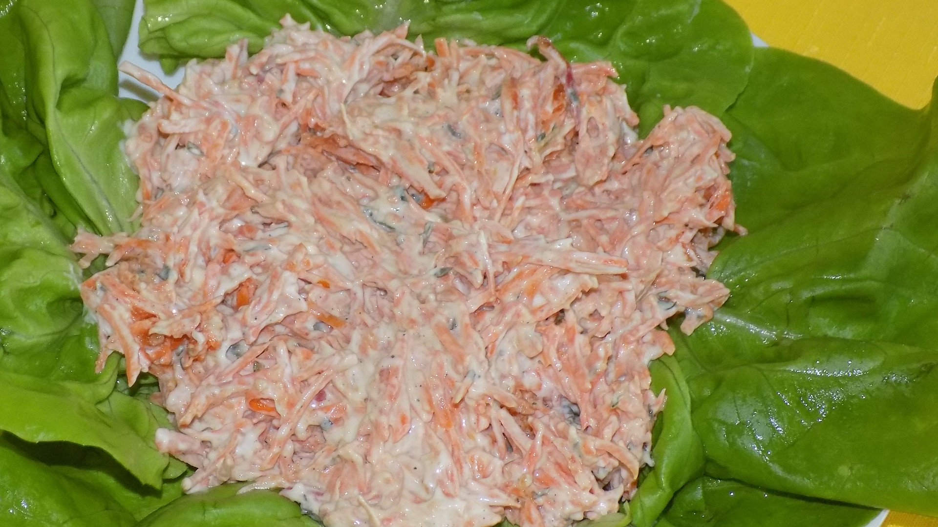 Mrkvový salát - švýcarský