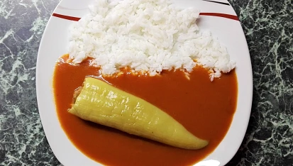 Rajská omáčka s plněnými paprikami a rýží, Rajská omáčka s plněnými paprikami