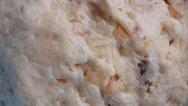 Škvarkový koláč (placky)