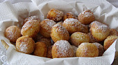 Smažené rýžové kuličky s kokosem (Smažené rýžové kuličky s kokosem)