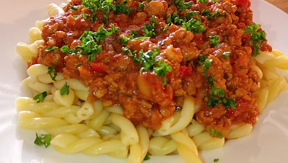 Rajčatovo-papriková omáčka na těstoviny po mém