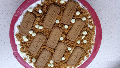 Lotus cheesecake