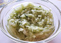 Okurkový salát s česnekem a koprem