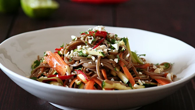 Soba noodle salad