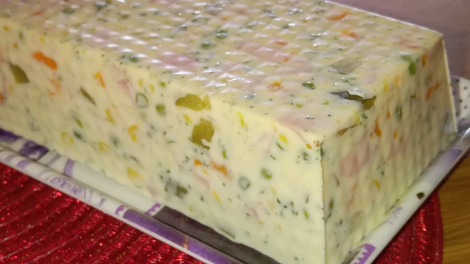Vaječná tlačenka s vůní láku z okurek