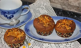Perníkové muffiny s jablečným středem