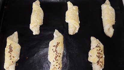 Rychlé rohlíky z tvarohového těsta (nekynuté)