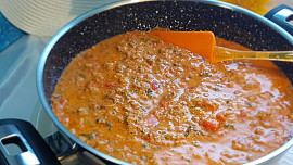 Hovězí lasagne s mozzarellou