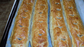 Štrúdl ze zmrazeného listového těsta