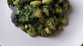 Gnocchi se žampióny a kuřecími kousky
