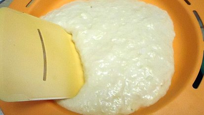 Halušky (špecle) se zelím a škvarky