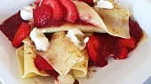 Jahodové lasagne s tvarohem