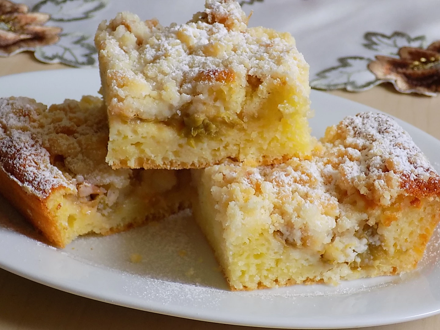 Jogurtový koláč - fotografie 6 - Toprecepty.cz