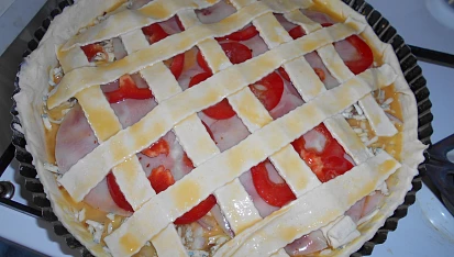 Slaný mřížkový koláč
