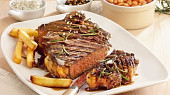 Steak z vysokého roštěnce v červené curry pastě podle Ondřeje Slaniny