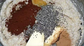 Vločkovo-kakaový pudink s chia