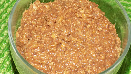Vločkovo-kakaový pudink s chia