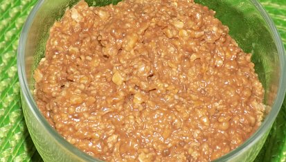 Vločkovo-kakaový pudink s chia