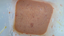 Jahodová smetanová zmrzlina