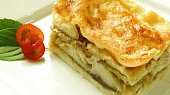 Lilkové lasagne s pórkovou salsou