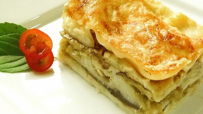 Lilkové lasagne s pórkovou salsou