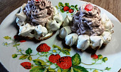 Sněhové dortíčky s jahodovým krémem