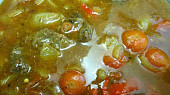 Vepřová líčka s paprikami a rajčátky