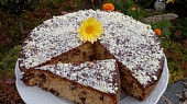 Mandlová buchta (bábovka, muffiny) s čokoládou