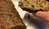 Zkuste škvarkový chleba bez mouky (Milujete pagáče? Zkuste škvarkový chleba  bez mouky)