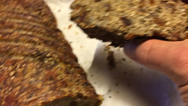 Zkuste škvarkový chleba bez mouky