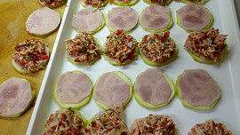 Plněné cuketové řízečky